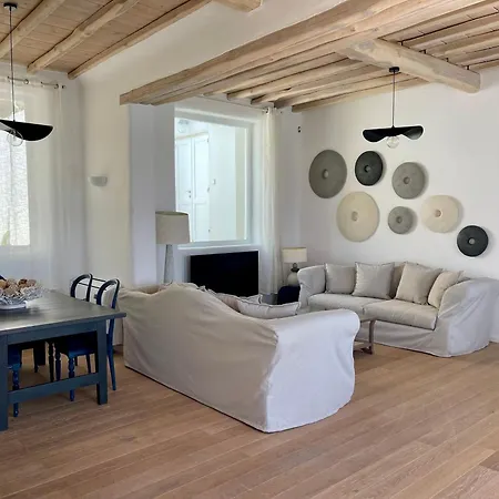 Vanita Agios Ioannis Mykonos