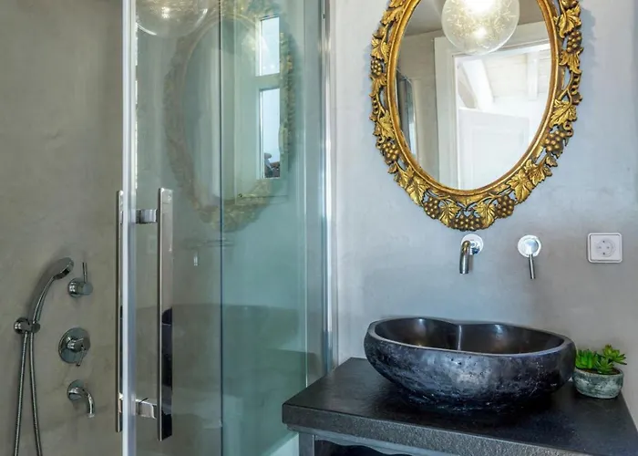 Vanita Agios Ioannis Mykonos * Agios Ioannis Diakoftis