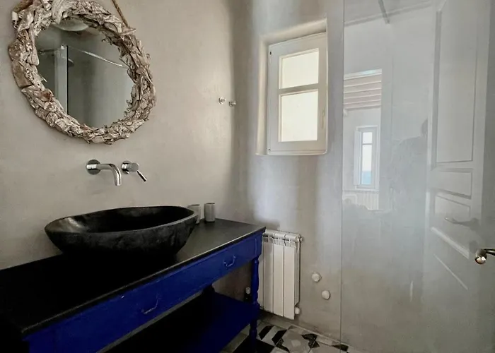 Vanita Agios Ioannis Mykonos * Agios Ioannis Diakoftis