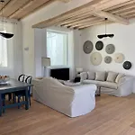 Vanita Agios Ioannis Mykonos